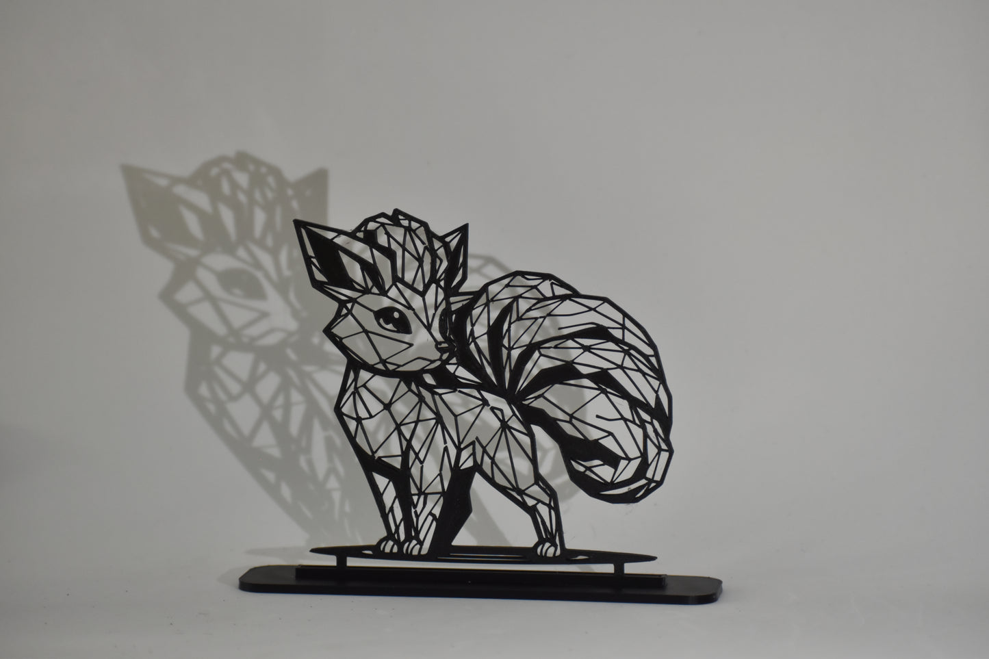 Figura Decorativa Pokémon - Diseño Art Line | Modelo: Vulpix