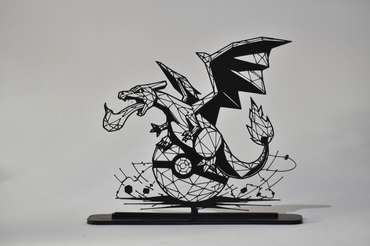 Figura Decorativa Pokémon - Diseño Art Line | Modelo: Charizard