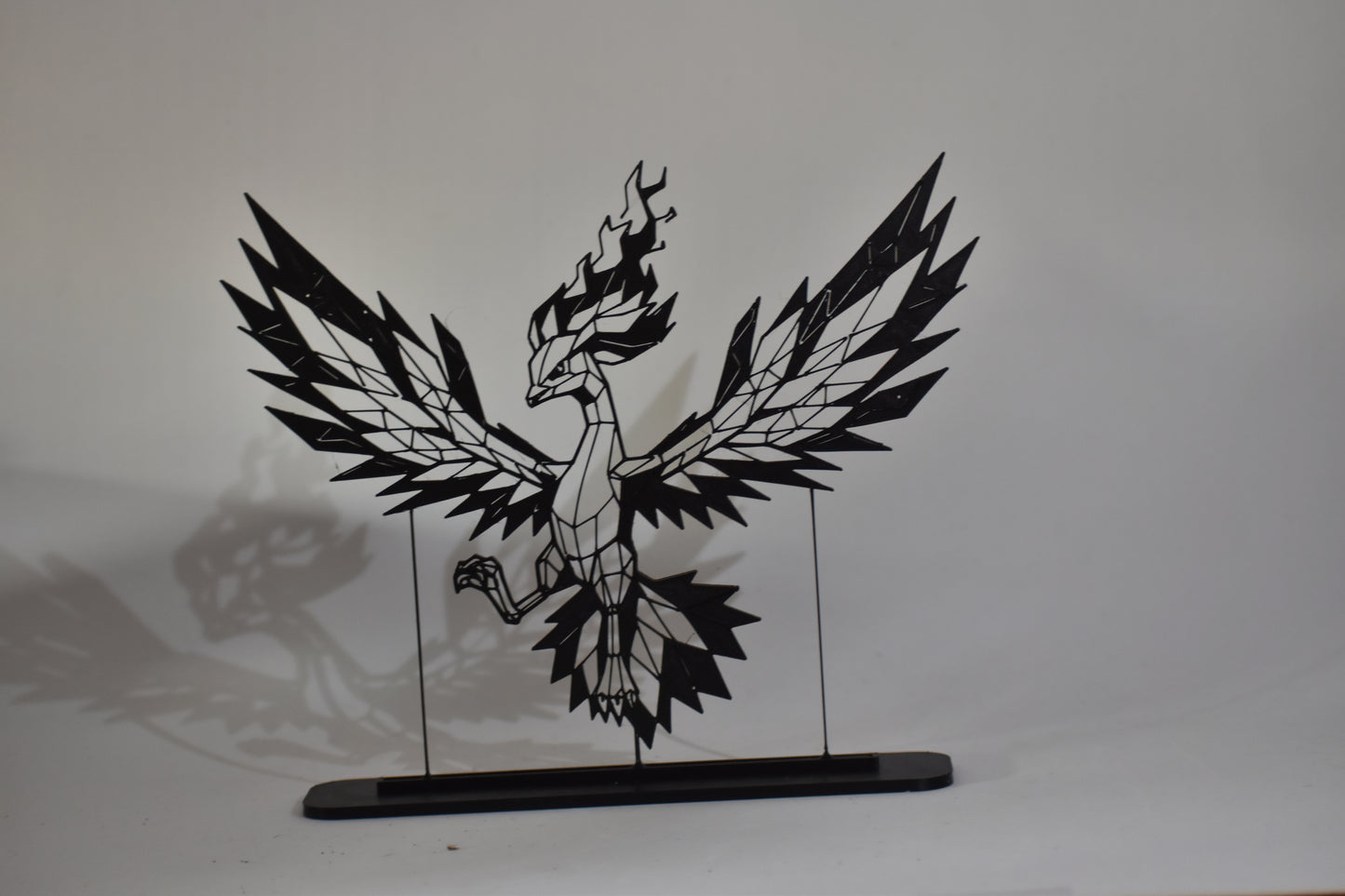 Figura Decorativa Pokémon - Diseño Art Line | Modelo: Moltres
