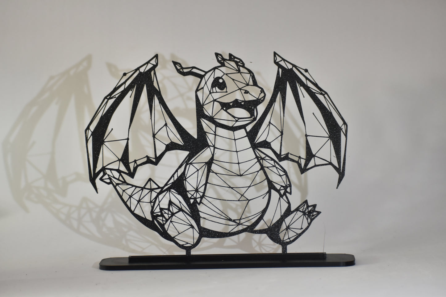 Figura Decorativa Pokémon - Diseño Art Line | Modelo: Baby Dragonite