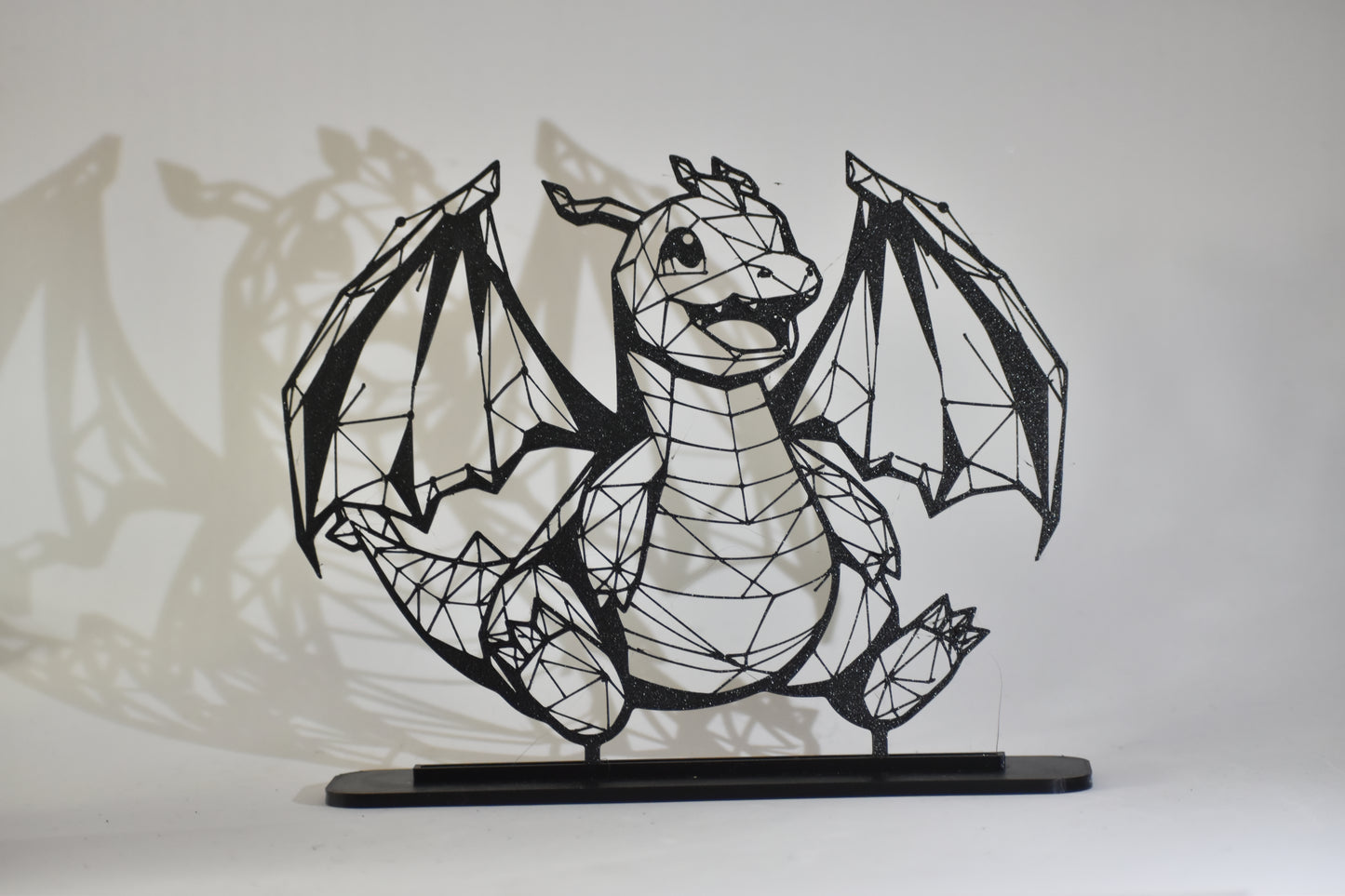 Figura Decorativa Pokémon - Diseño Art Line | Modelo: Baby Dragonite
